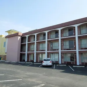Sunshine Inn & Suites Hotel